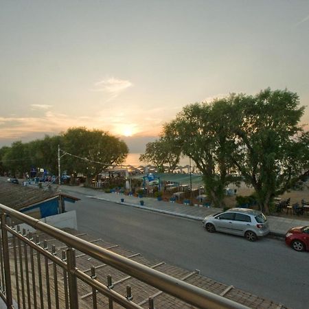 Sea Gem Apartment 1 Néi Epivátesz Kültér fotó