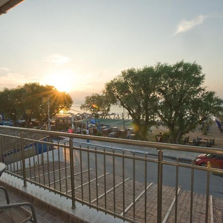 Sea Gem Apartment 1 Néi Epivátesz Kültér fotó